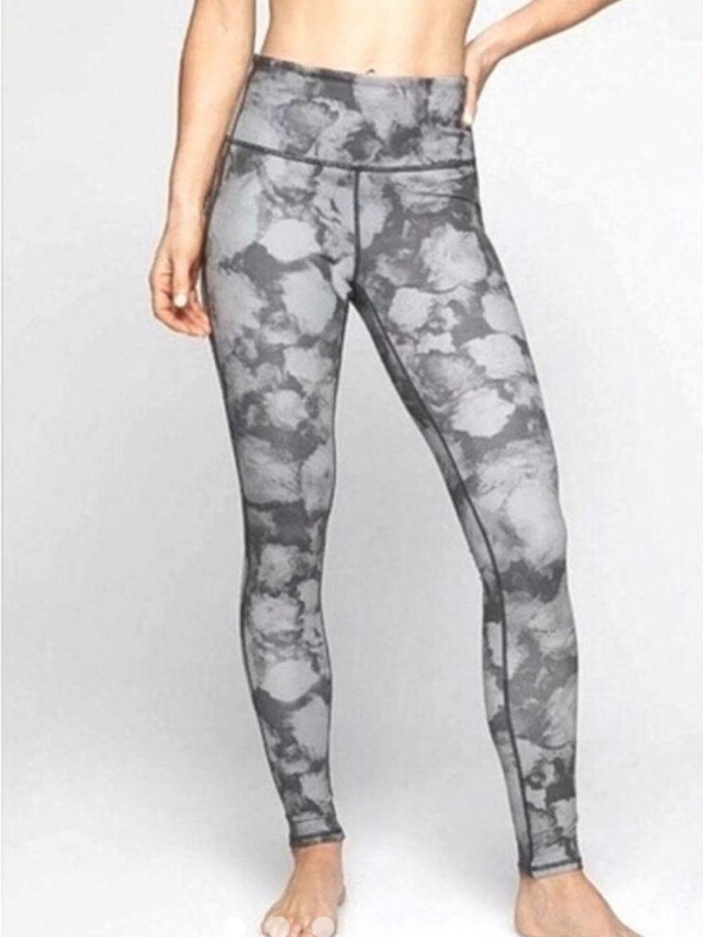 Athleta Chaturanga High-Waist Gray Tie-Dye Leggings